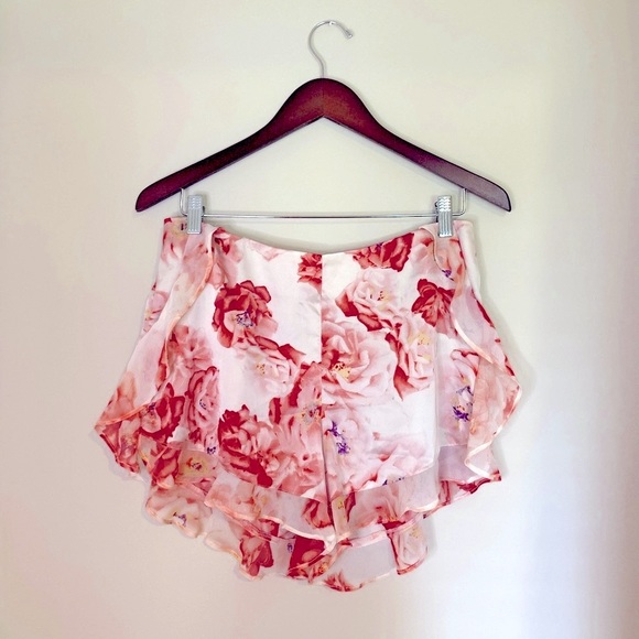 Floral Ruffled Shorts - Picture 1 of 1